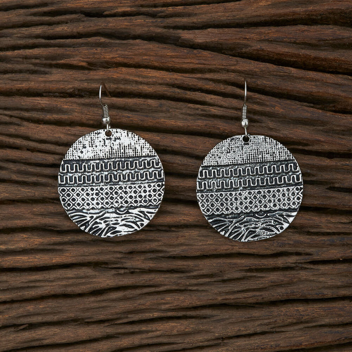 Classic Earring With Oxidised Plating 107053