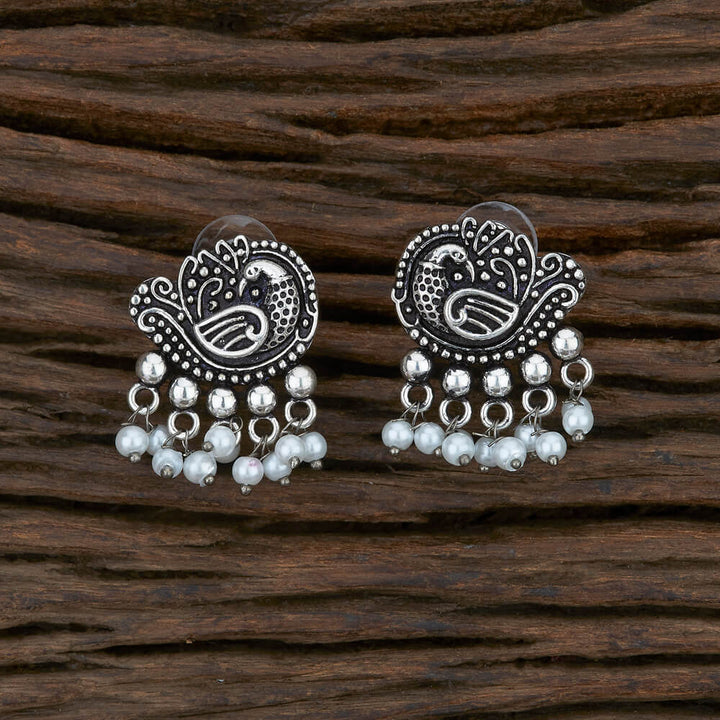 Classic Earring With Oxidised Plating 108043