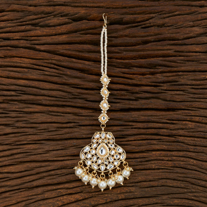 Indo Western Pearl Tikka With Gold Plating 108325