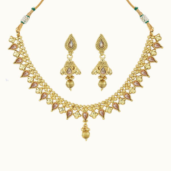 Antique Delicate Necklace with gold plating 10834