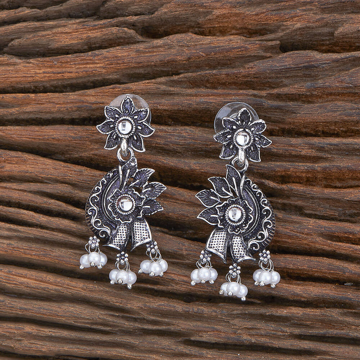 Classic Earring With Oxidised Plating 804084