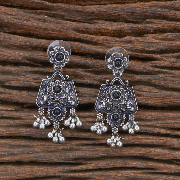 Classic Earring With Oxidised Plating 804092
