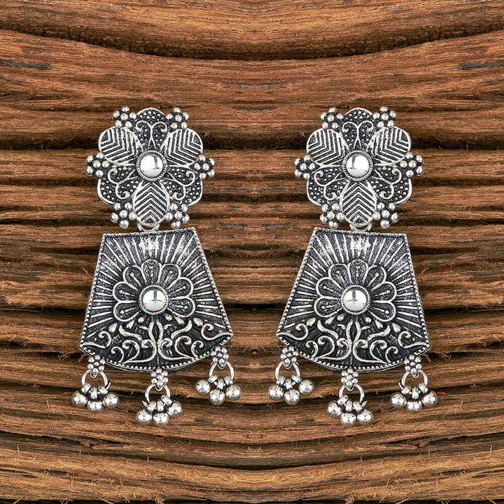 Classic Earring With Oxidised Plating 804265