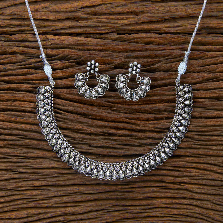 Classic Necklace With Oxidised Plating 804583