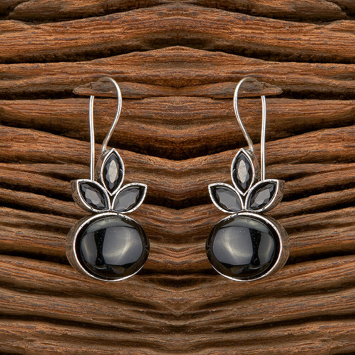 Classic Earring With Oxidised Plating 805250