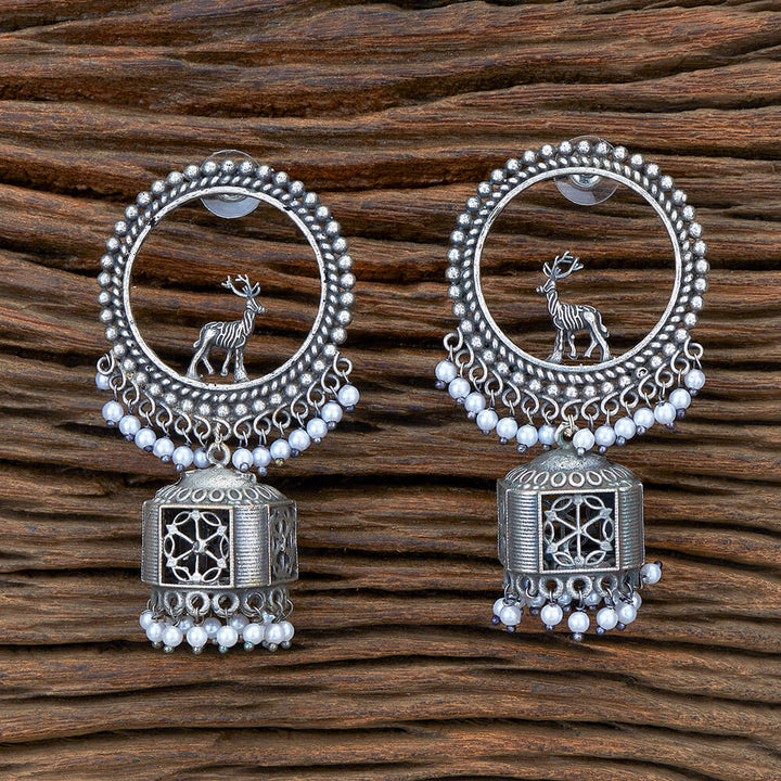 Pearl Earring With Oxidised Plating 805598
