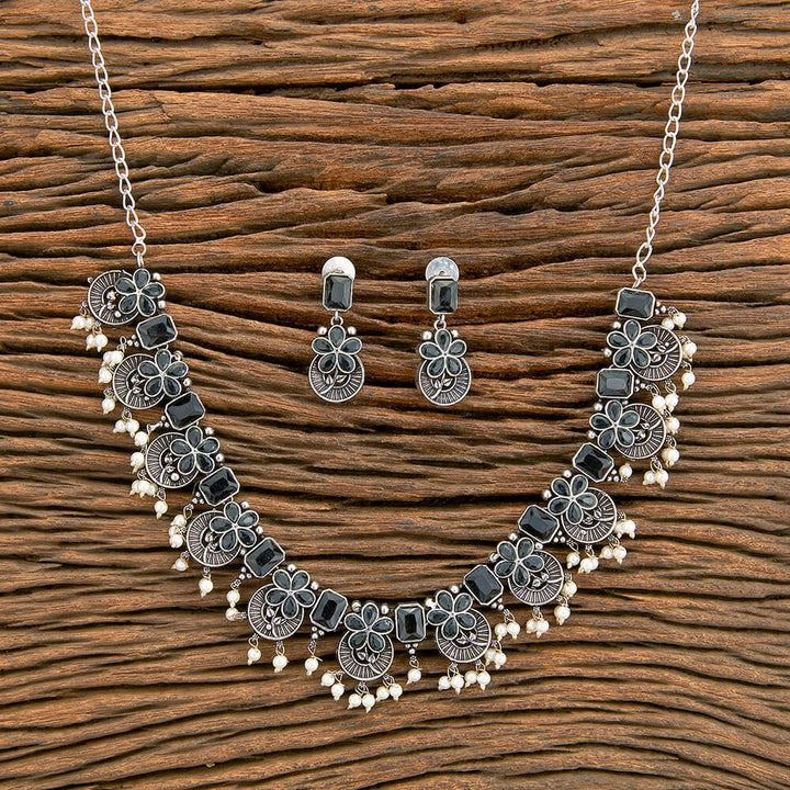 Classic Necklace With Oxidised Plating 805773