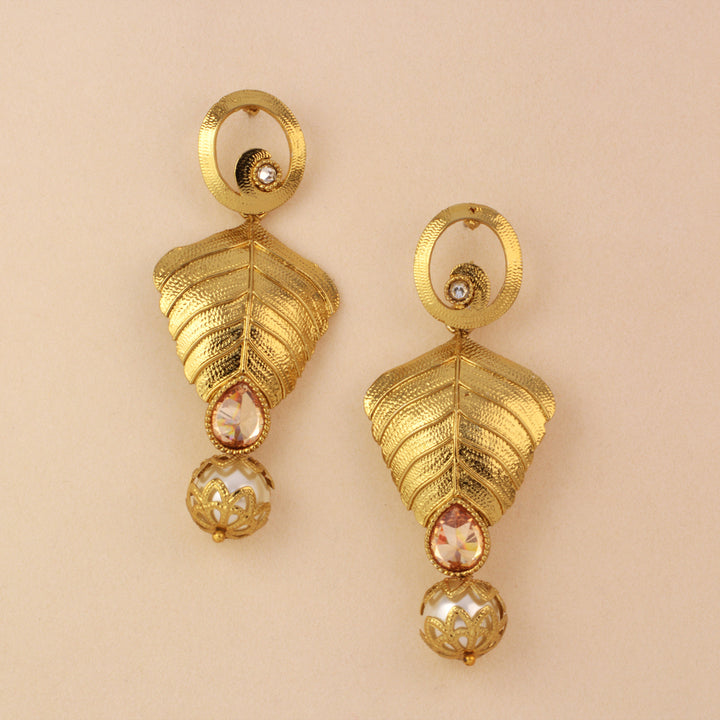 Indo Western Classic Earring with mehndi plating 8129